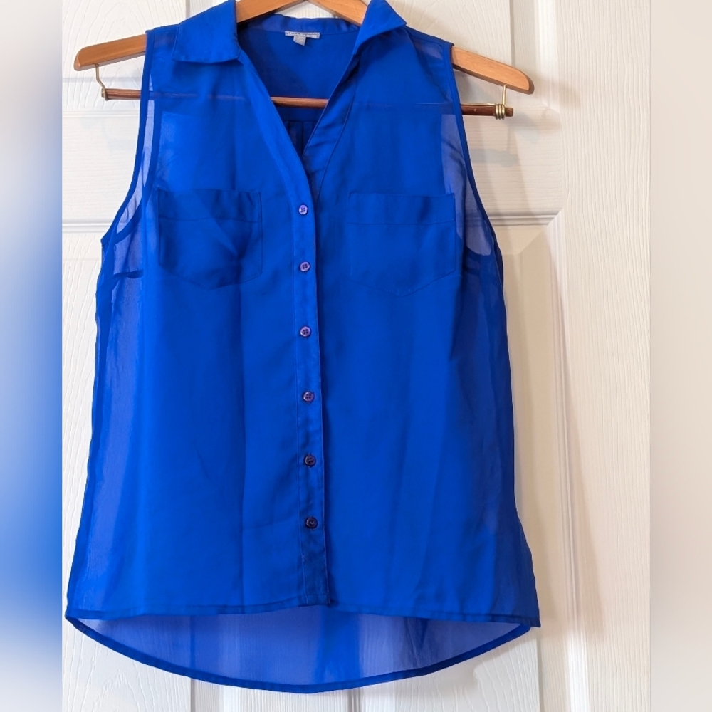 💥SALE💥 Charlotte Russe Royal Blue Sleeveless Blouse Medium